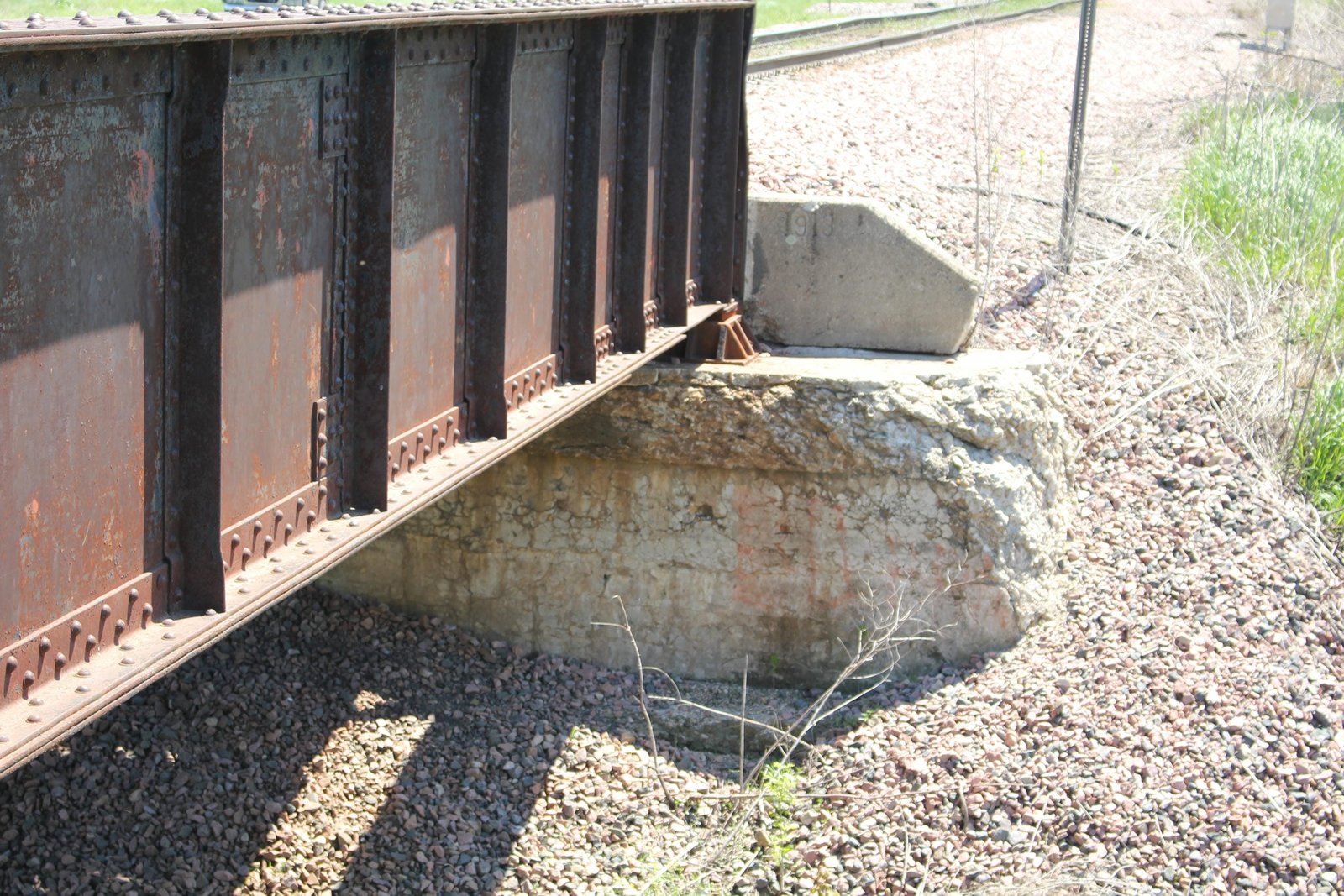 South abutment
